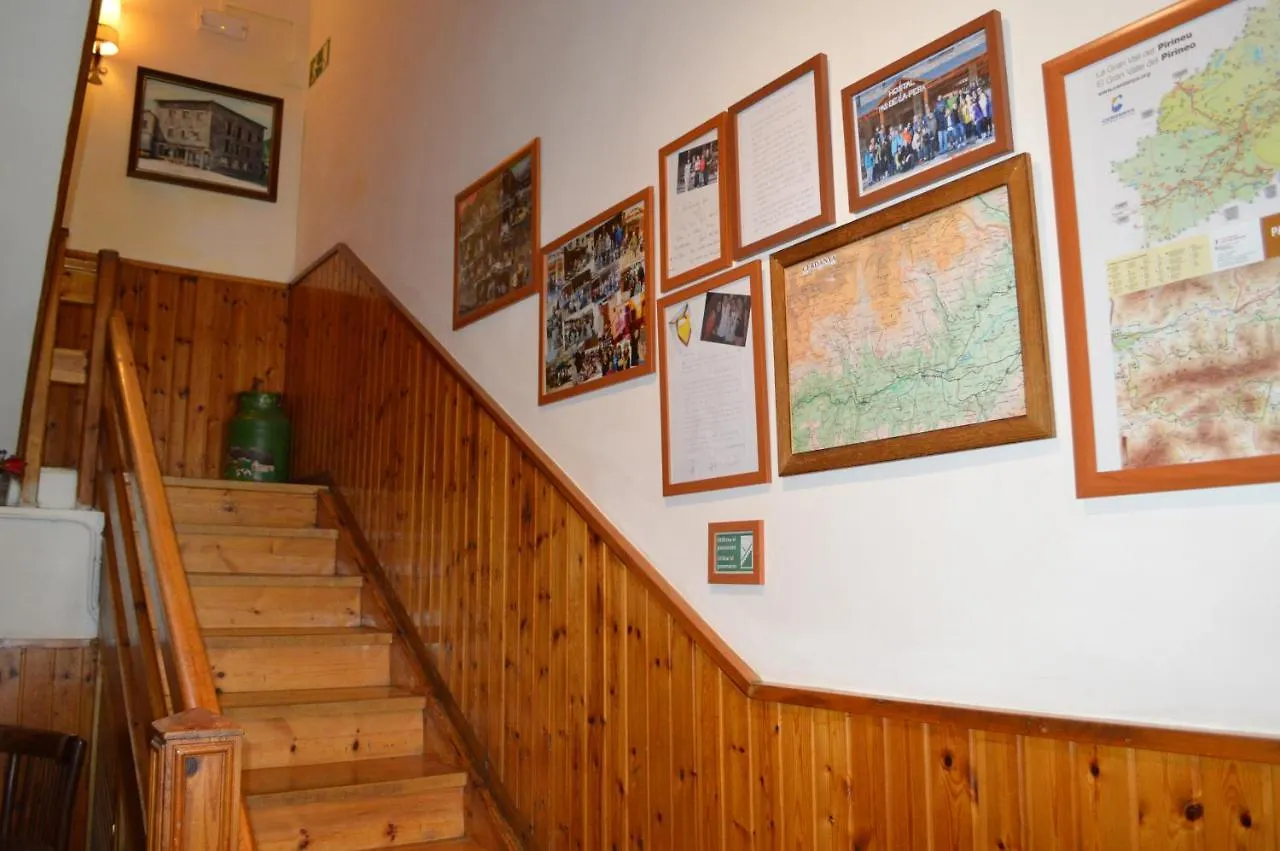 Guest house Hostal Pas De La Pera Aransa